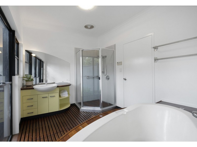 29 Lynette Court, Buccan QLD 4207