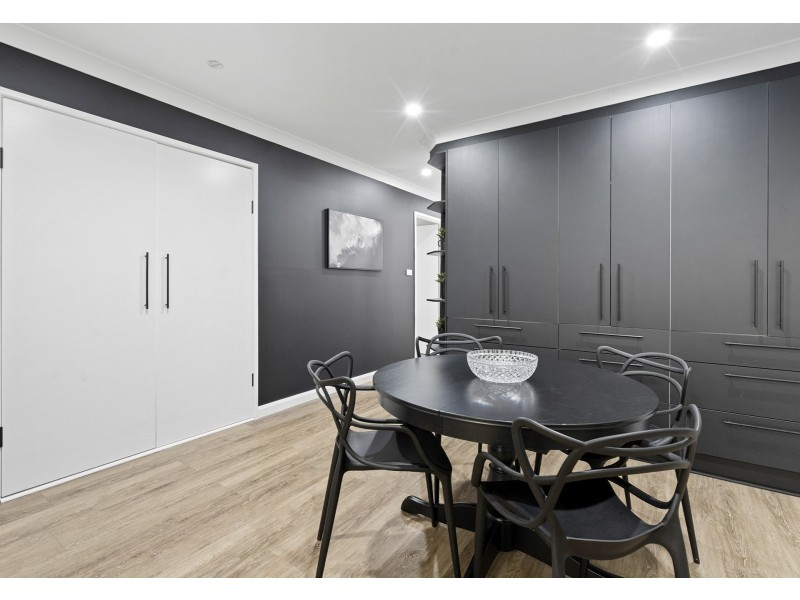 17 Rochester Drive, Mount Warren Park QLD 4207