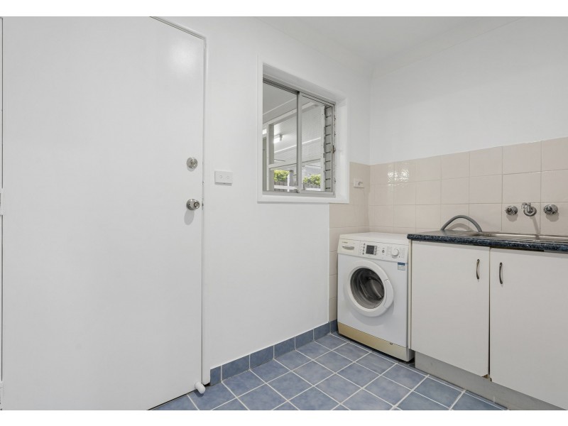 17 Rochester Drive, Mount Warren Park QLD 4207