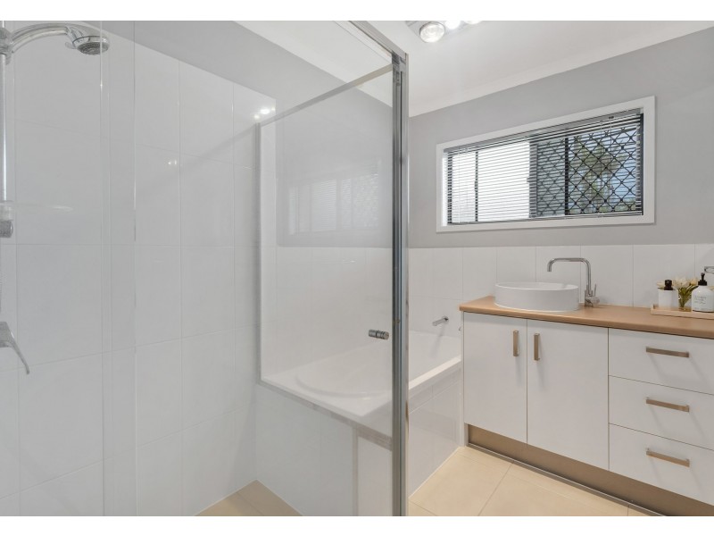 7 Kenmare St, Eagleby QLD 4207