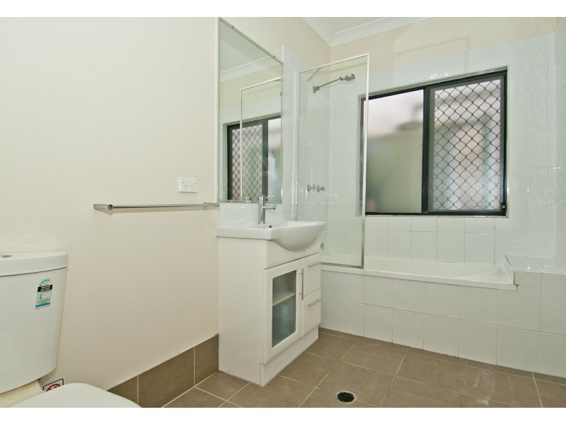 1/46 Woodlands Boulevard, Waterford QLD 4133