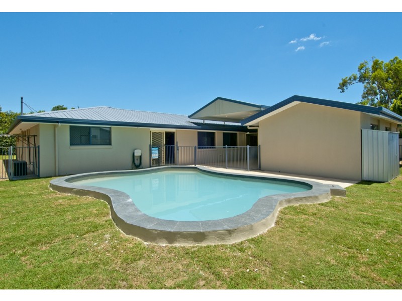 27 Cotswold Street, Mount Warren Park QLD 4207