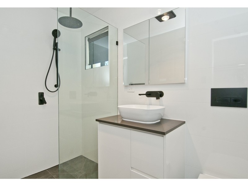 27 Cotswold Street, Mount Warren Park QLD 4207