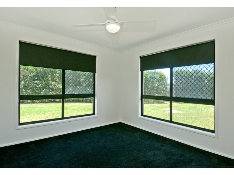 27 Cotswold Street, Mount Warren Park QLD 4207