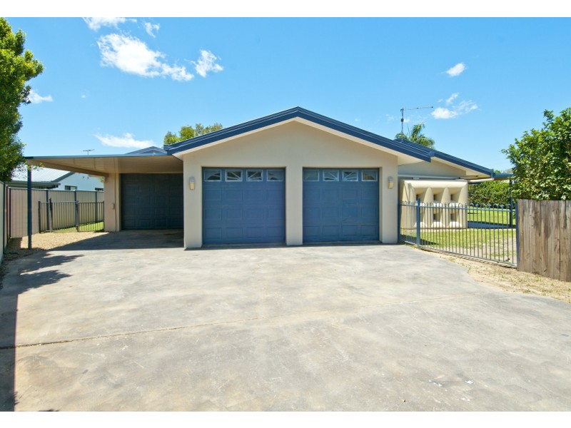 27 Cotswold Street, Mount Warren Park QLD 4207