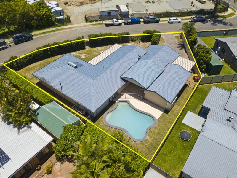 27 Cotswold Street, Mount Warren Park QLD 4207