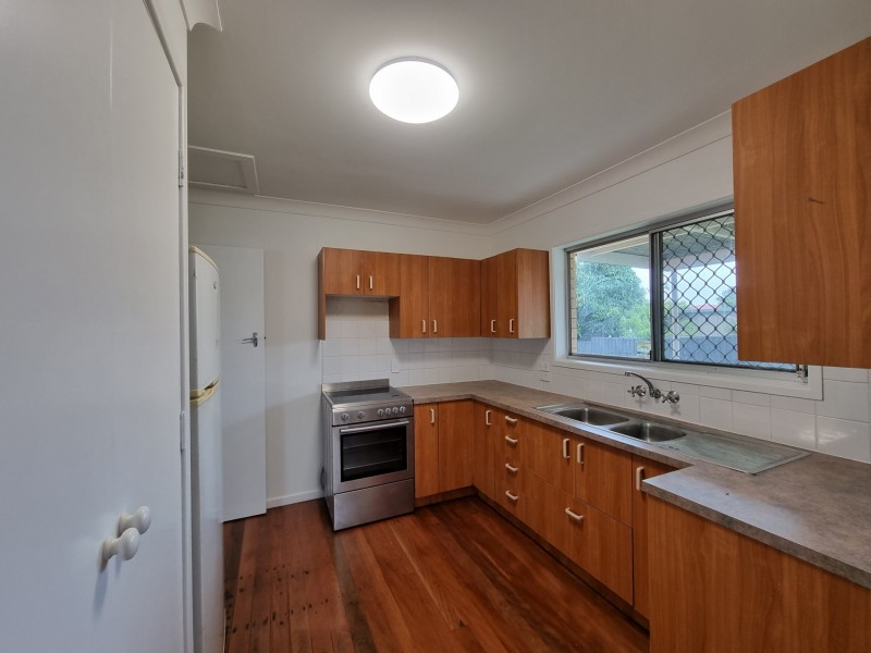 84 Herses Road, Eagleby QLD 4207