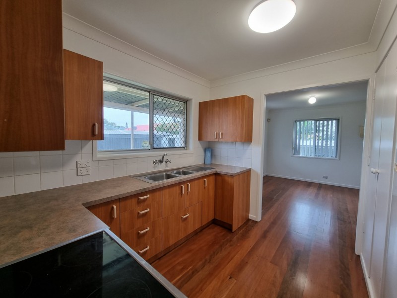 84 Herses Road, Eagleby QLD 4207