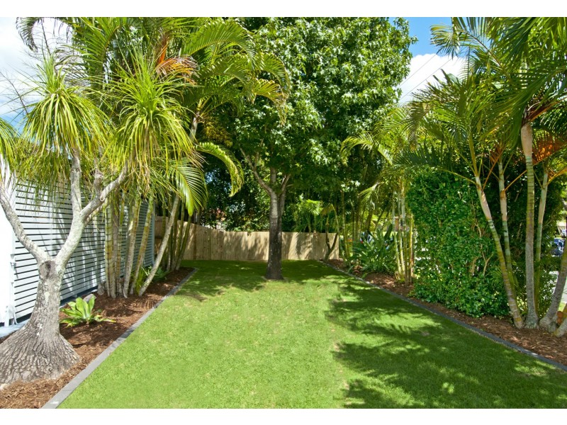 4 Greenfield Street, Eagleby QLD 4207