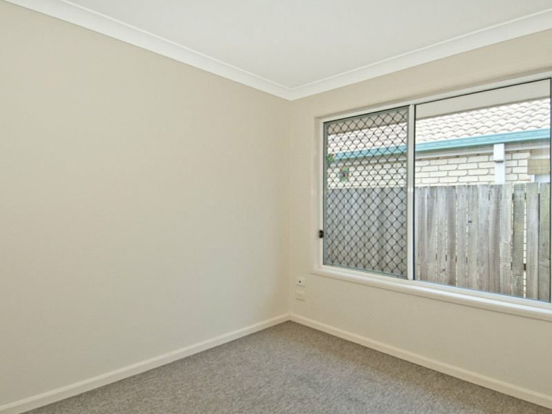 8 Peachface Street, Loganlea QLD 4131