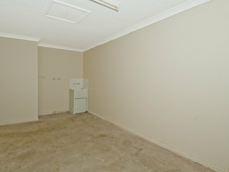 8 Peachface Street, Loganlea QLD 4131