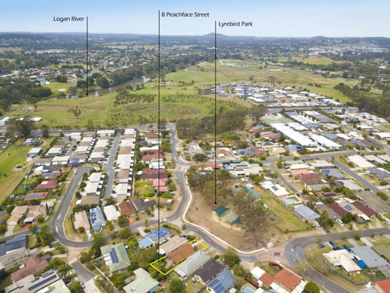 8 Peachface Street, Loganlea QLD 4131