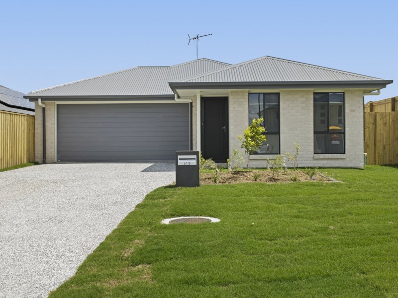 319 Tallagandra Road, Holmview QLD 4207