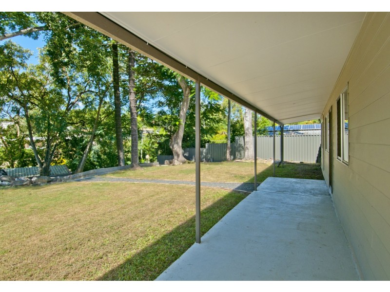 5 Lima Street, Edens Landing QLD 4207