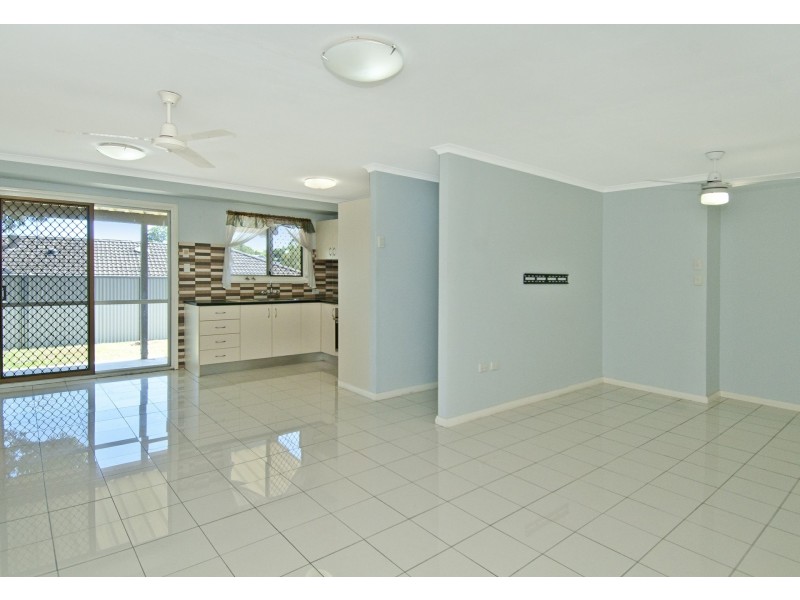 5 Lima Street, Edens Landing QLD 4207