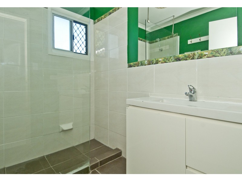 5 Lima Street, Edens Landing QLD 4207