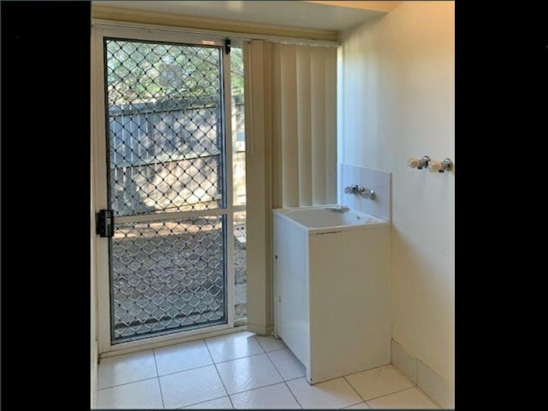 144 Castile Crescent, Edens Landing QLD 4207