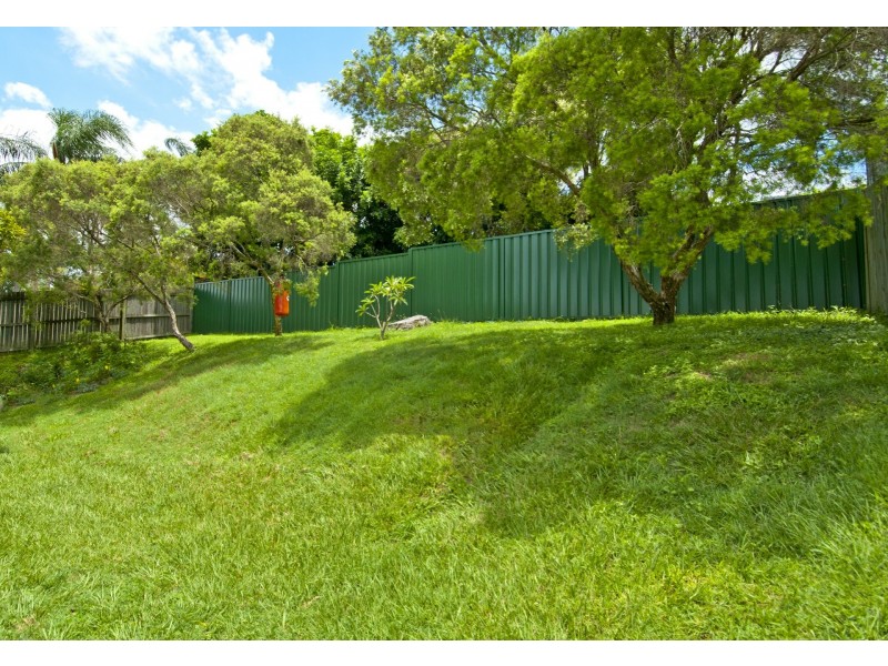 144 Castile Crescent, Edens Landing QLD 4207