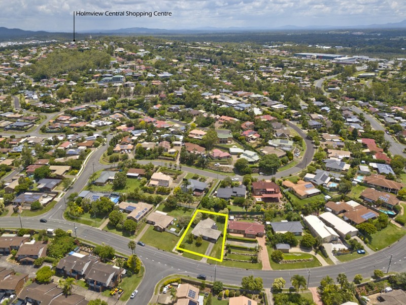 144 Castile Crescent, Edens Landing QLD 4207