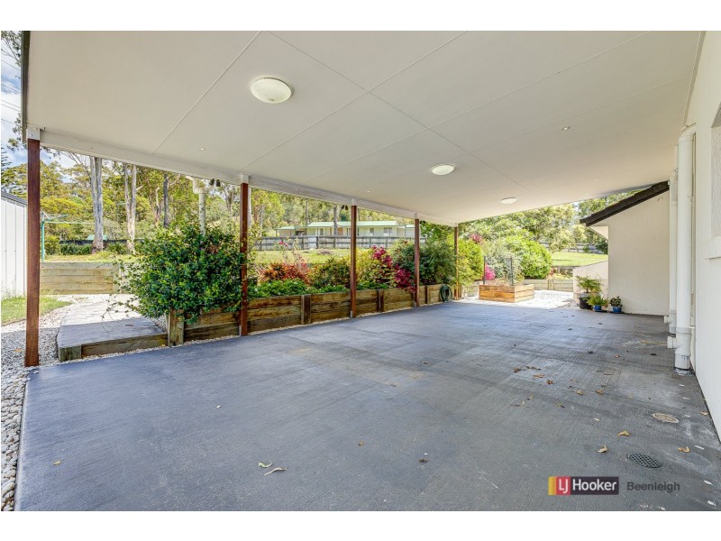 1 Janine Drive, Bahrs Scrub QLD 4207