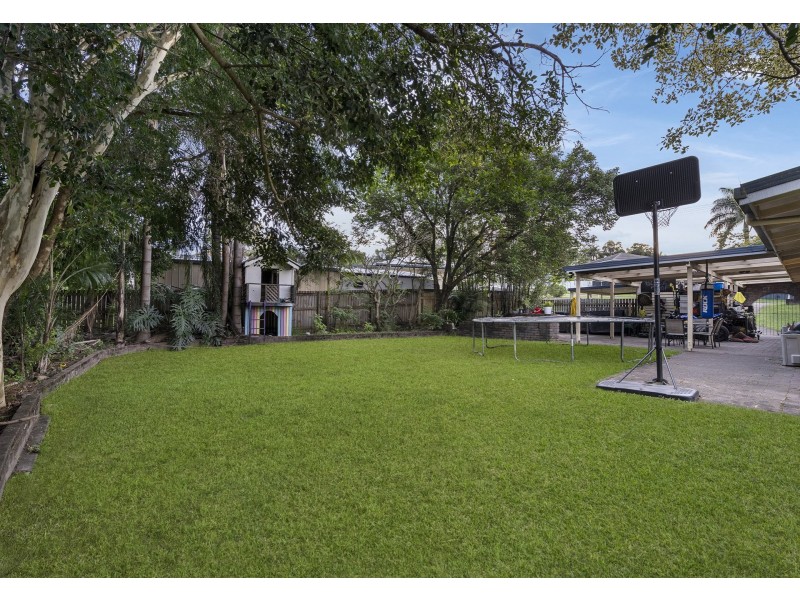16 Roebuck Avenue, Eagleby QLD 4207
