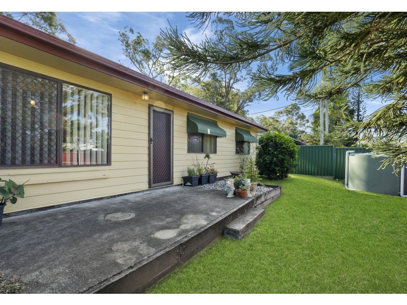 8 Sharon Drive, Eagleby QLD 4207