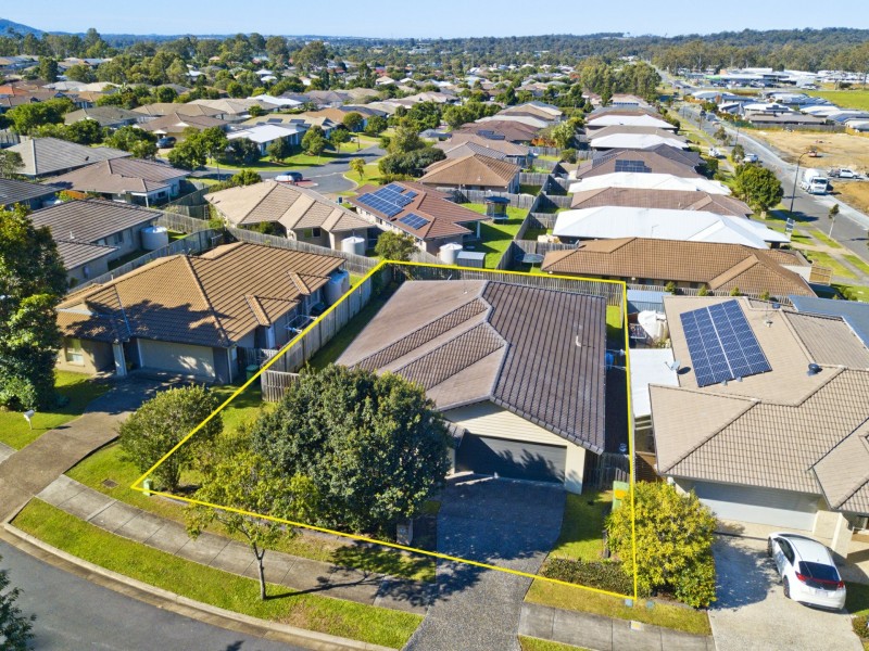 52 Sunridge Circuit, Bahrs Scrub QLD 4207