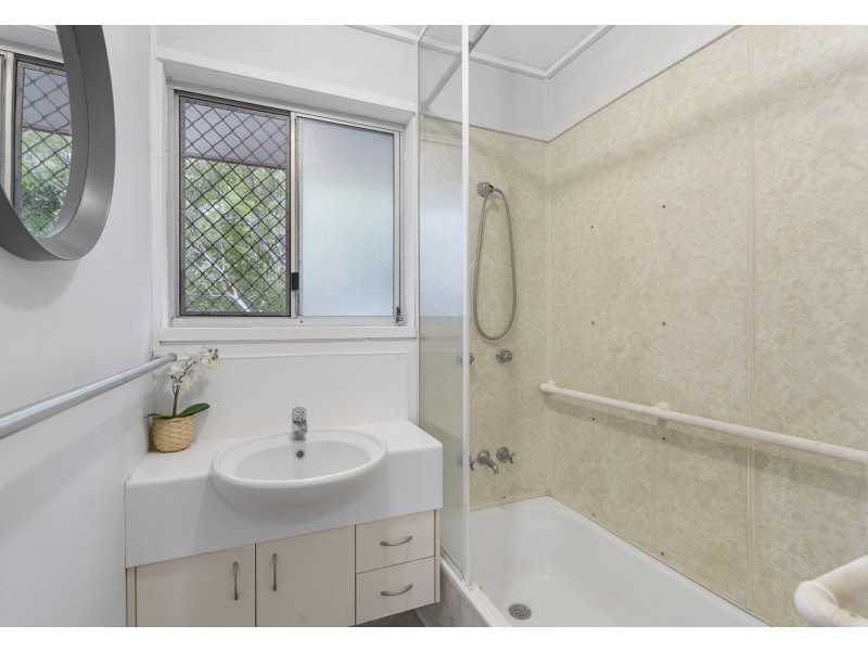 18 Maurice Court, Eagleby QLD 4207