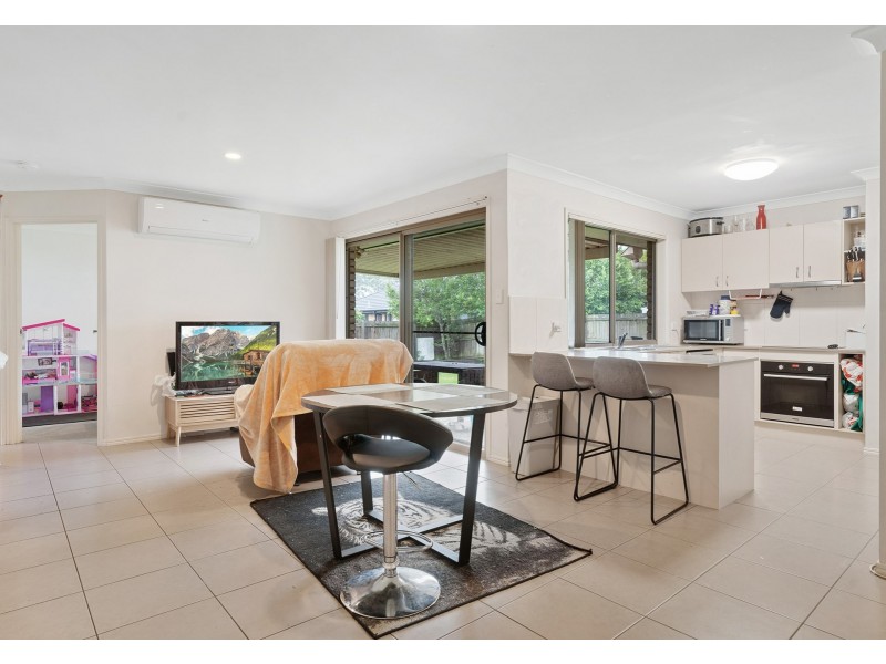 25 Zachary Street, Eagleby QLD 4207