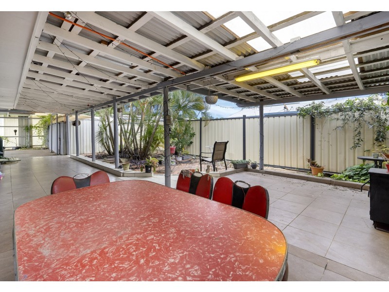15 Balmoral Drive, Eagleby QLD 4207