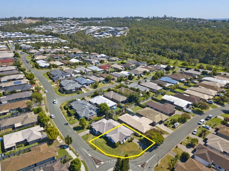 2/2 Wyndham Circuit, Holmview QLD 4207