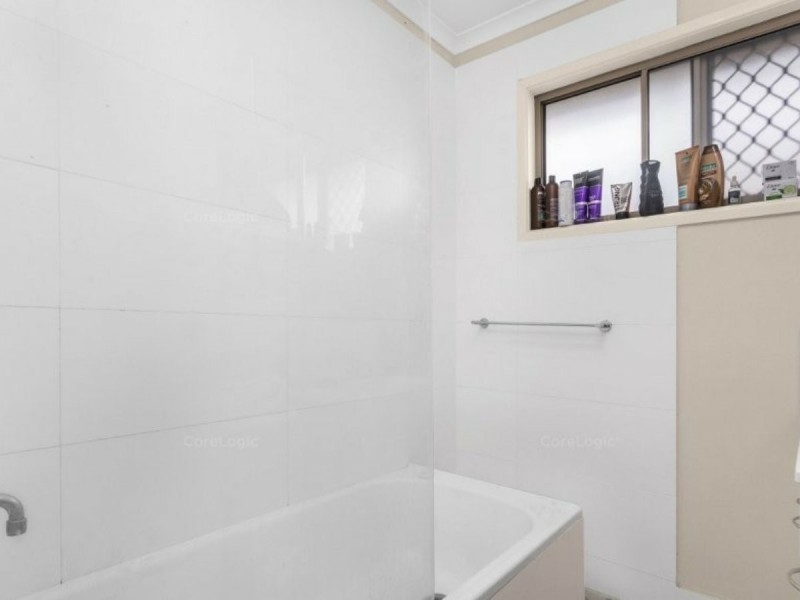 26 Sunscape Drive, Eagleby QLD 4207