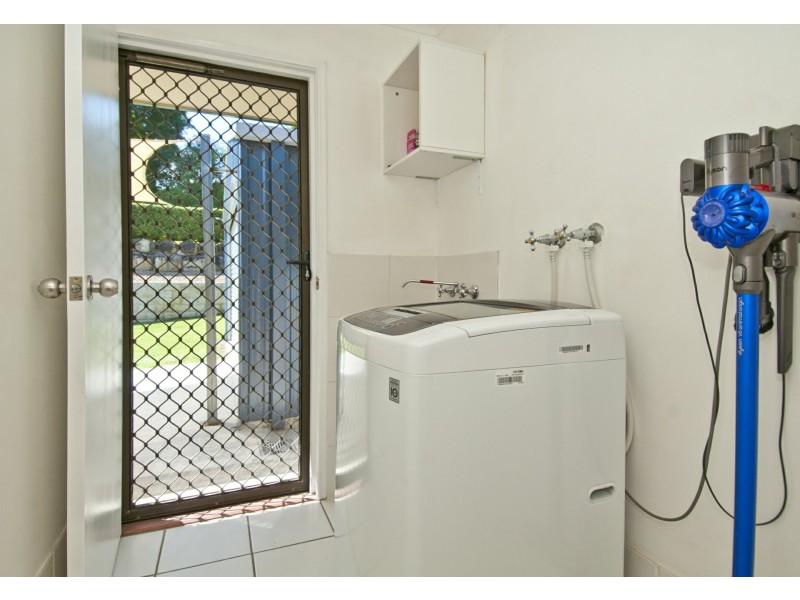 24 Morisset Court, Edens Landing QLD 4207