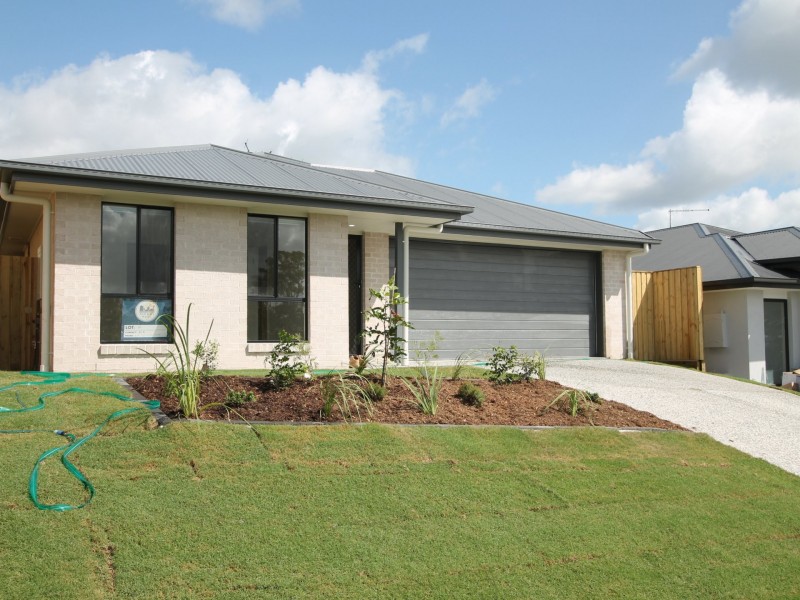 255 Tallagandra Road, Holmview QLD 4207