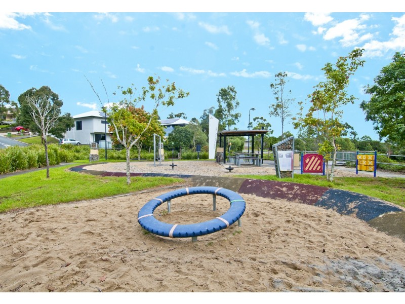 9 Outlook Drive, Waterford QLD 4133