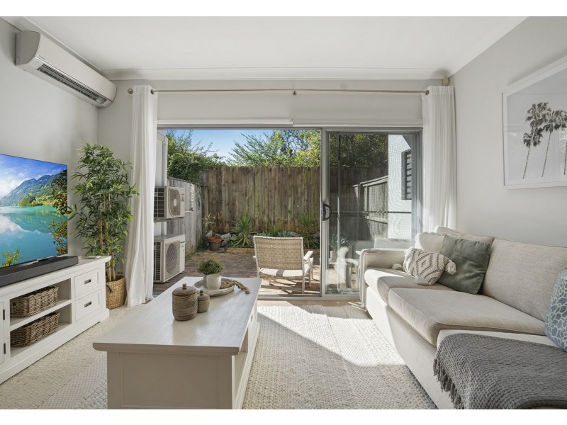 Unit 4/1-5 Anthony Street, Kingston QLD 4114