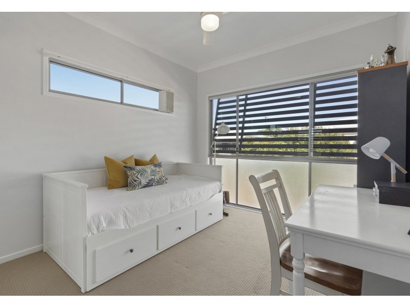 Unit 4/1-5 Anthony Street, Kingston QLD 4114