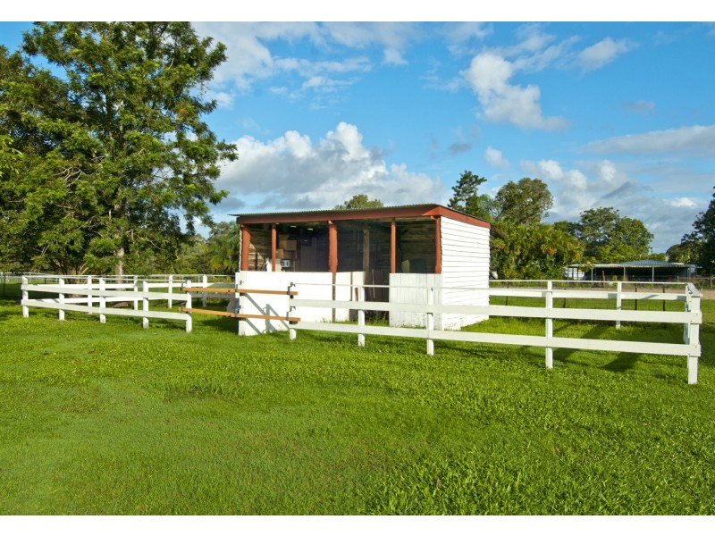 175 Station Road, Bethania QLD 4205