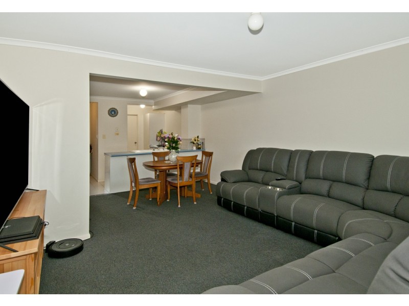 22/50 Castile Crescent, Edens Landing QLD 4207