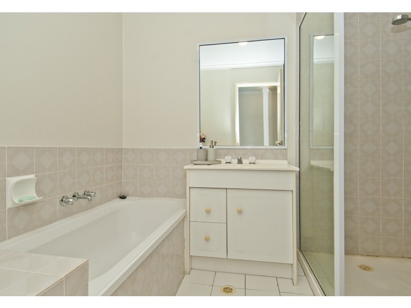 22/50 Castile Crescent, Edens Landing QLD 4207