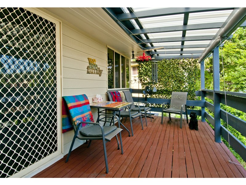 13 Overland Drive, Edens Landing QLD 4207