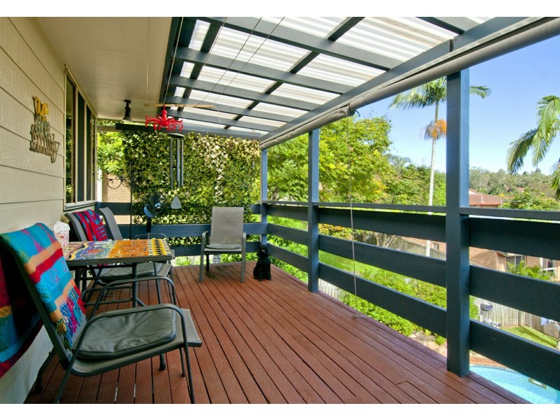 13 Overland Drive, Edens Landing QLD 4207