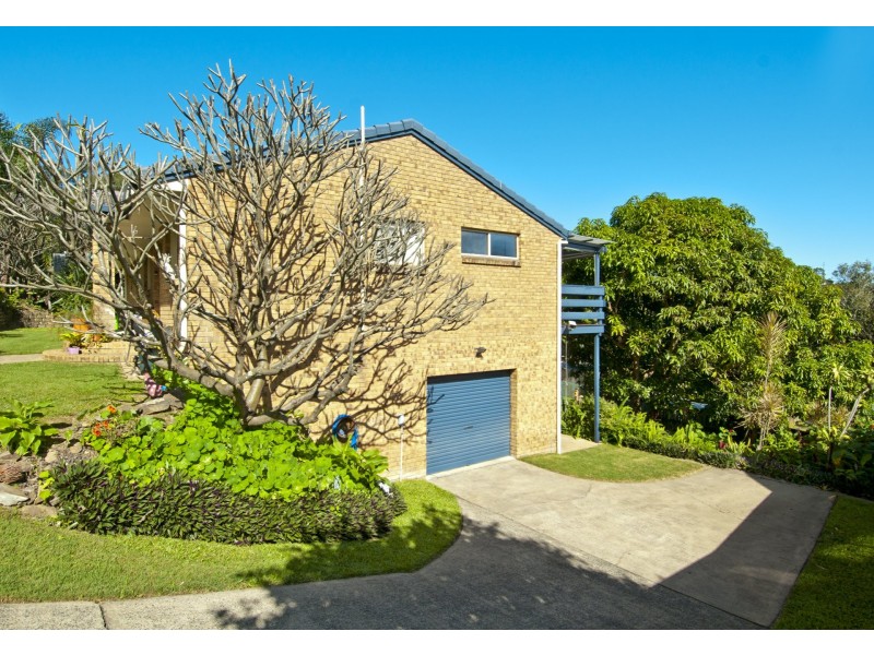 13 Overland Drive, Edens Landing QLD 4207