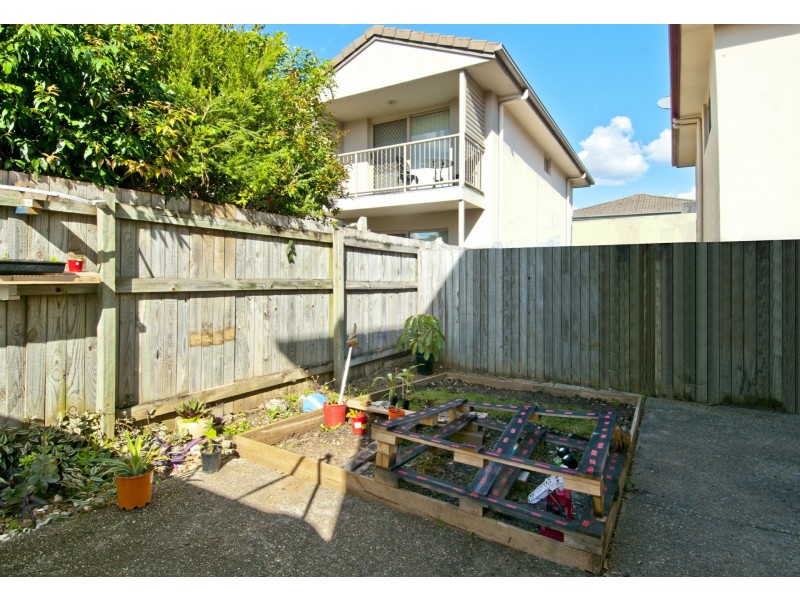 12/154 River Hills Road, Eagleby QLD 4207