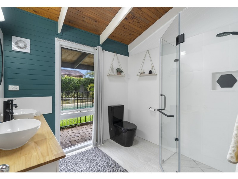 5 Taylor Street, Eagleby QLD 4207