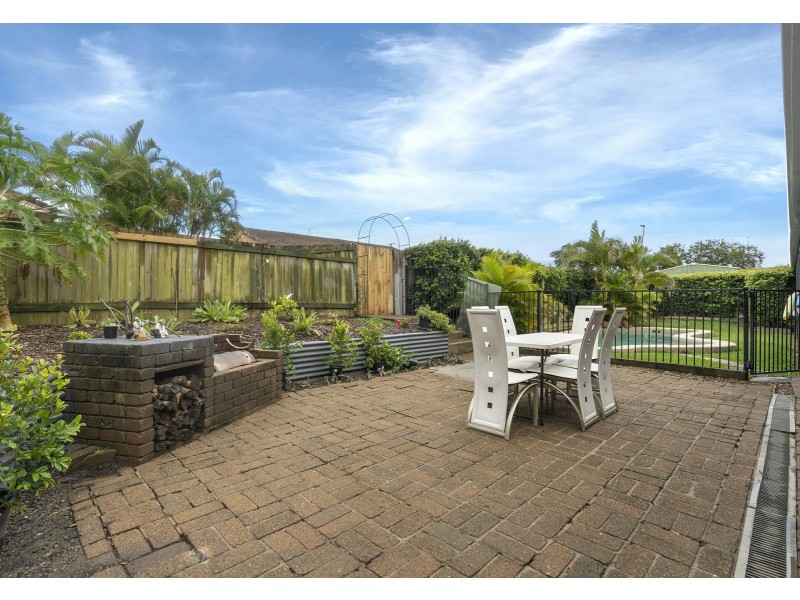 5 Taylor Street, Eagleby QLD 4207