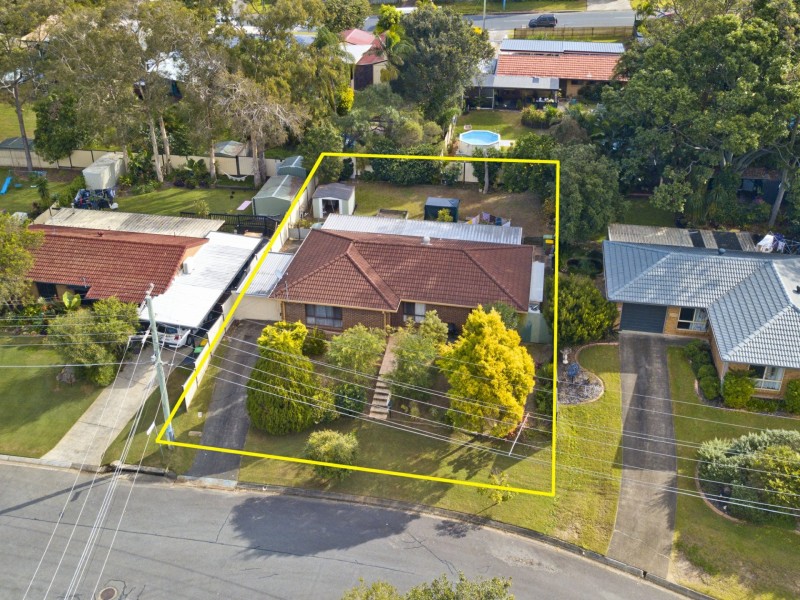 17 Ponderosa Street, Hillcrest QLD 4118