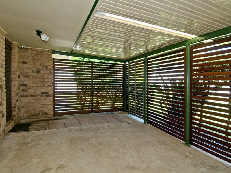 24 Morisset Court, Edens Landing QLD 4207