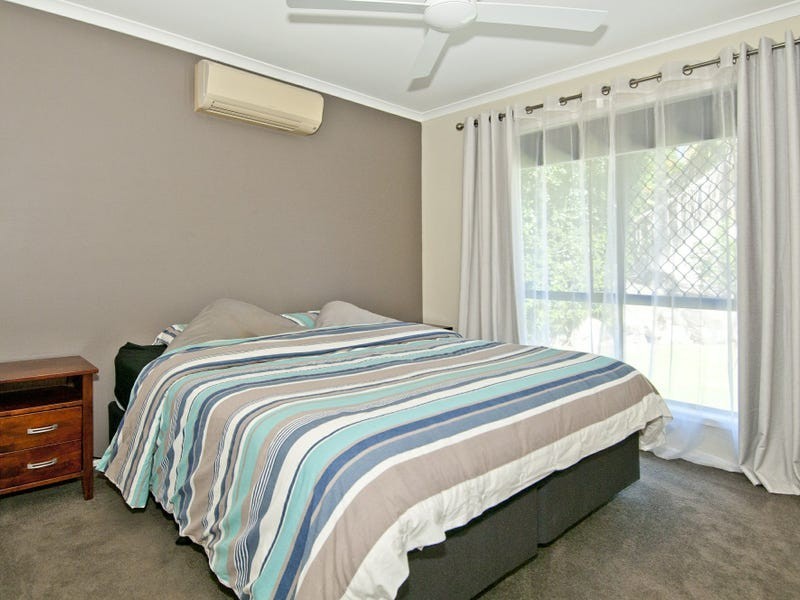 24 Morisset Court, Edens Landing QLD 4207