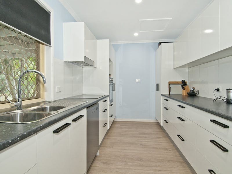 28 Copperfield Drive, Eagleby QLD 4207
